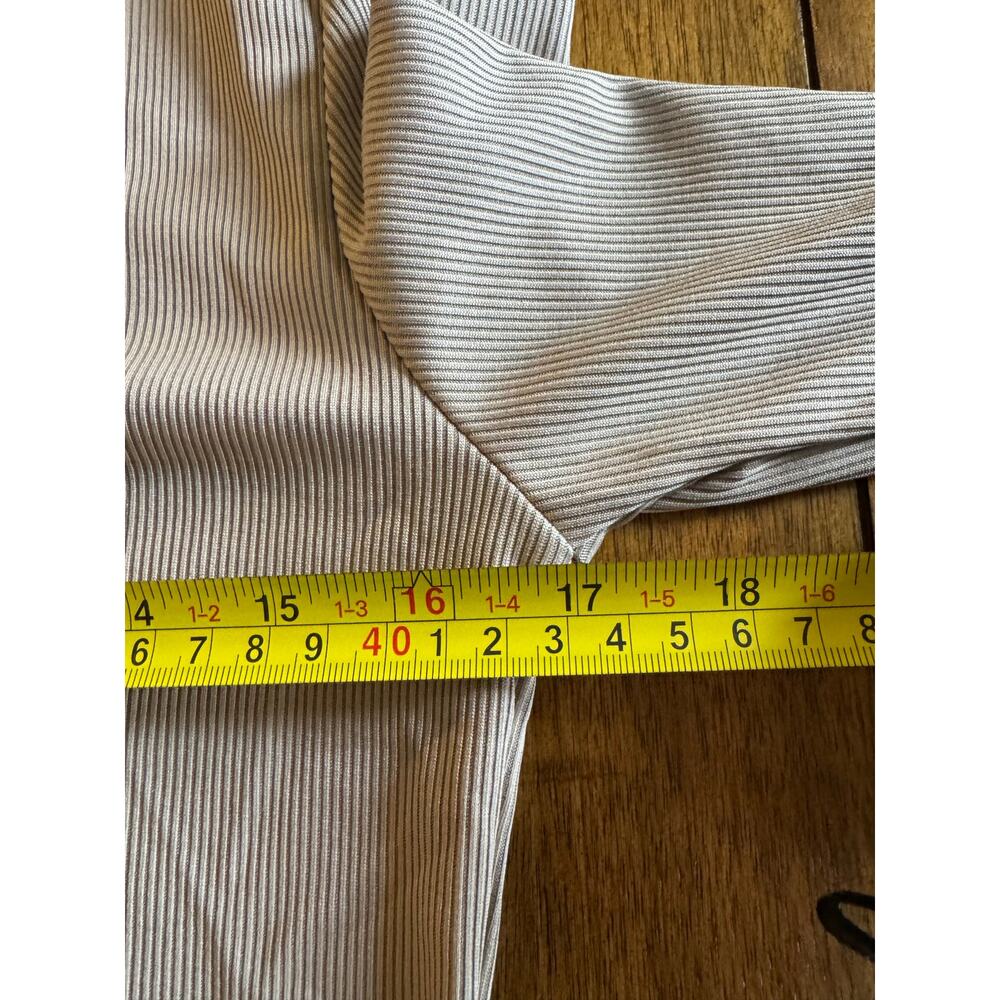 IMEXN Ribbed Long Sleeve Top Beige Neutral Stretch Knit Size Large - Picture 5 of 7